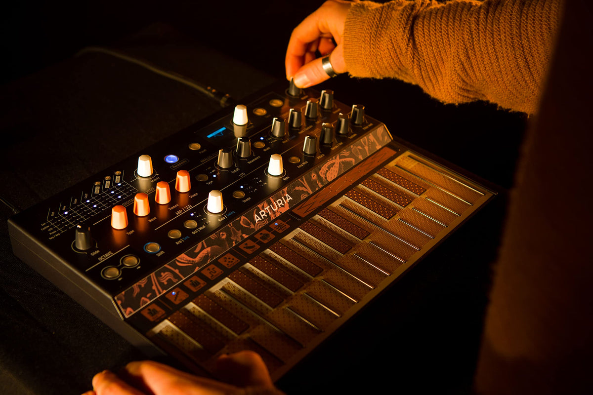 Arturia Microfreak Synthesizer Keyboard