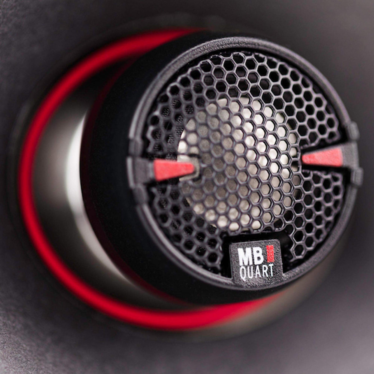 MB Quart RK1-168 5x7/6x8-Inch 2-Way Coaxial Speakers