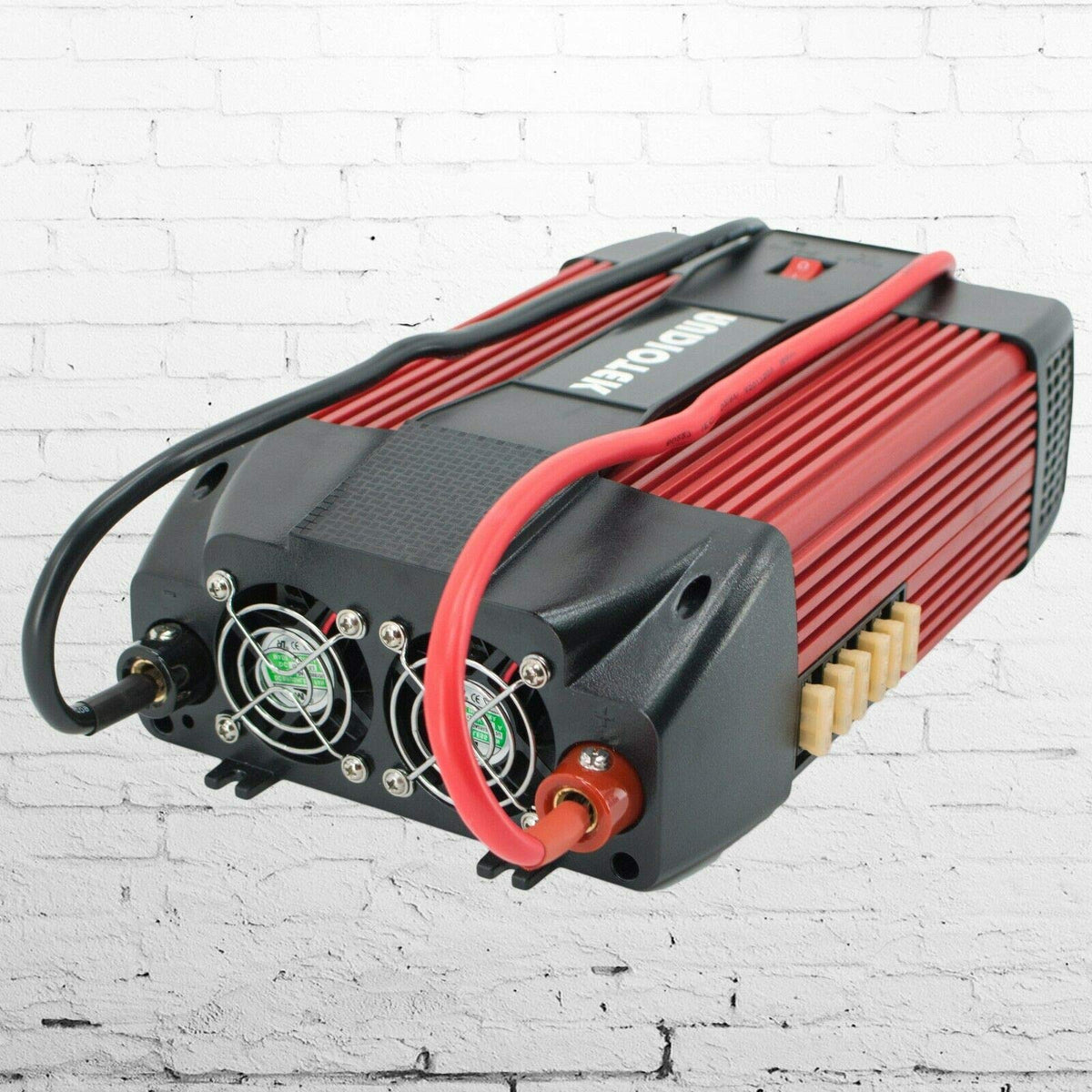 Audiotek PI2500 1200W 12V Power Inverter