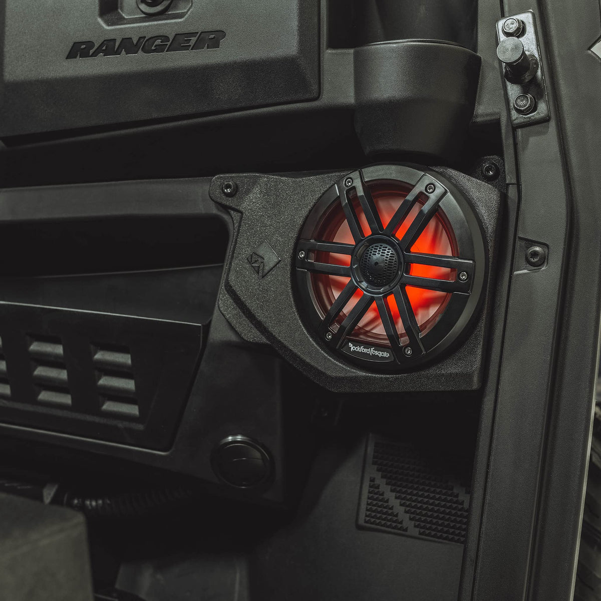 Rockford Fosgate RNGR18-STG3 6.5"/10" Ranger Audio Kit